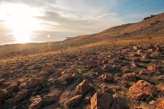 Hiking AntleopeIsland medium